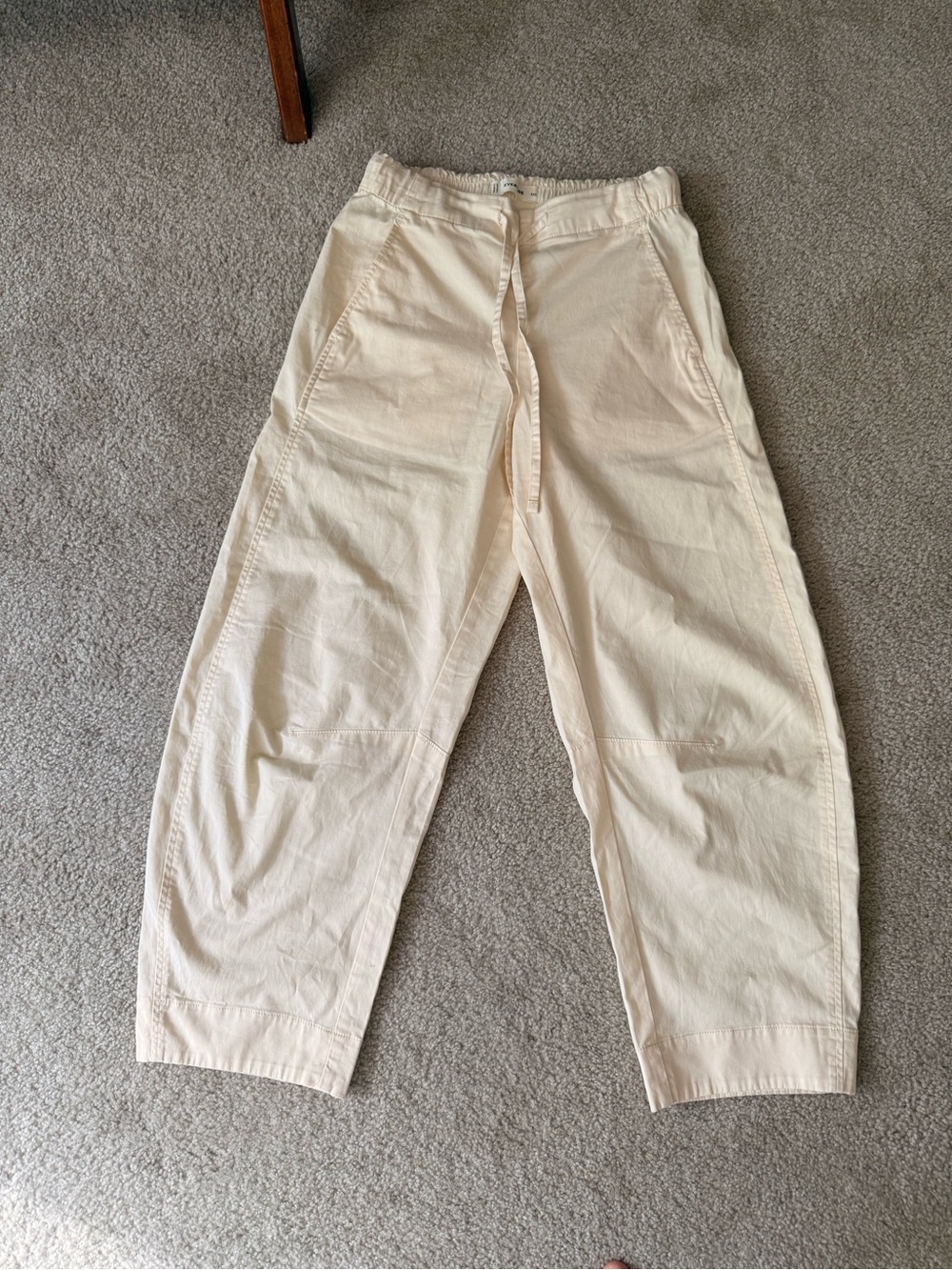 Everlane Women's Cream Drawstring Trousers